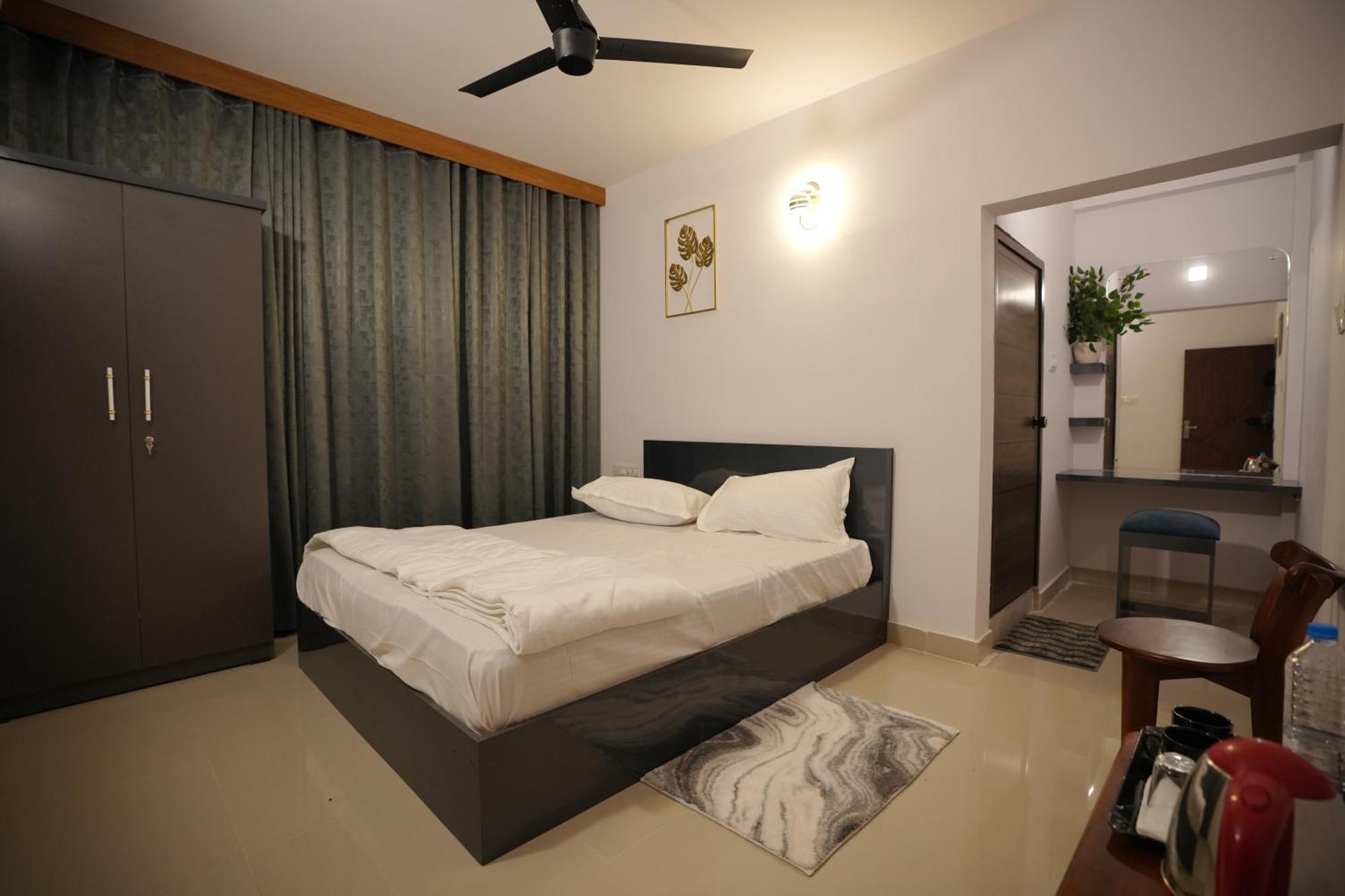 Hotel Le Marina Residency Kozhikode Extérieur photo